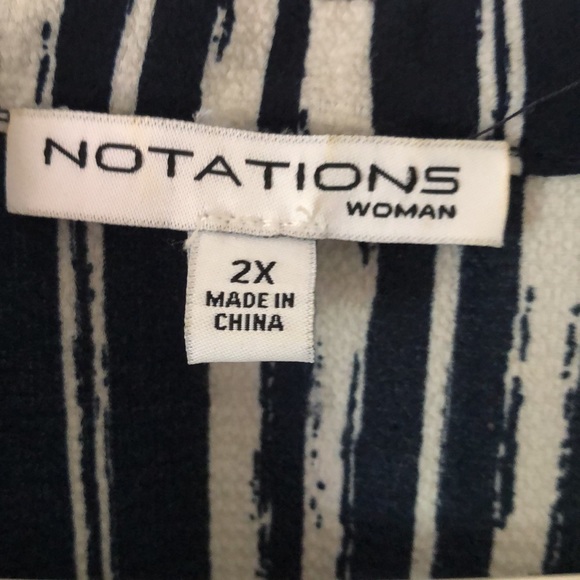 Woman’s fall notations V-neck blue and white striped blouse with hooked chain - Picture 14 of 14
